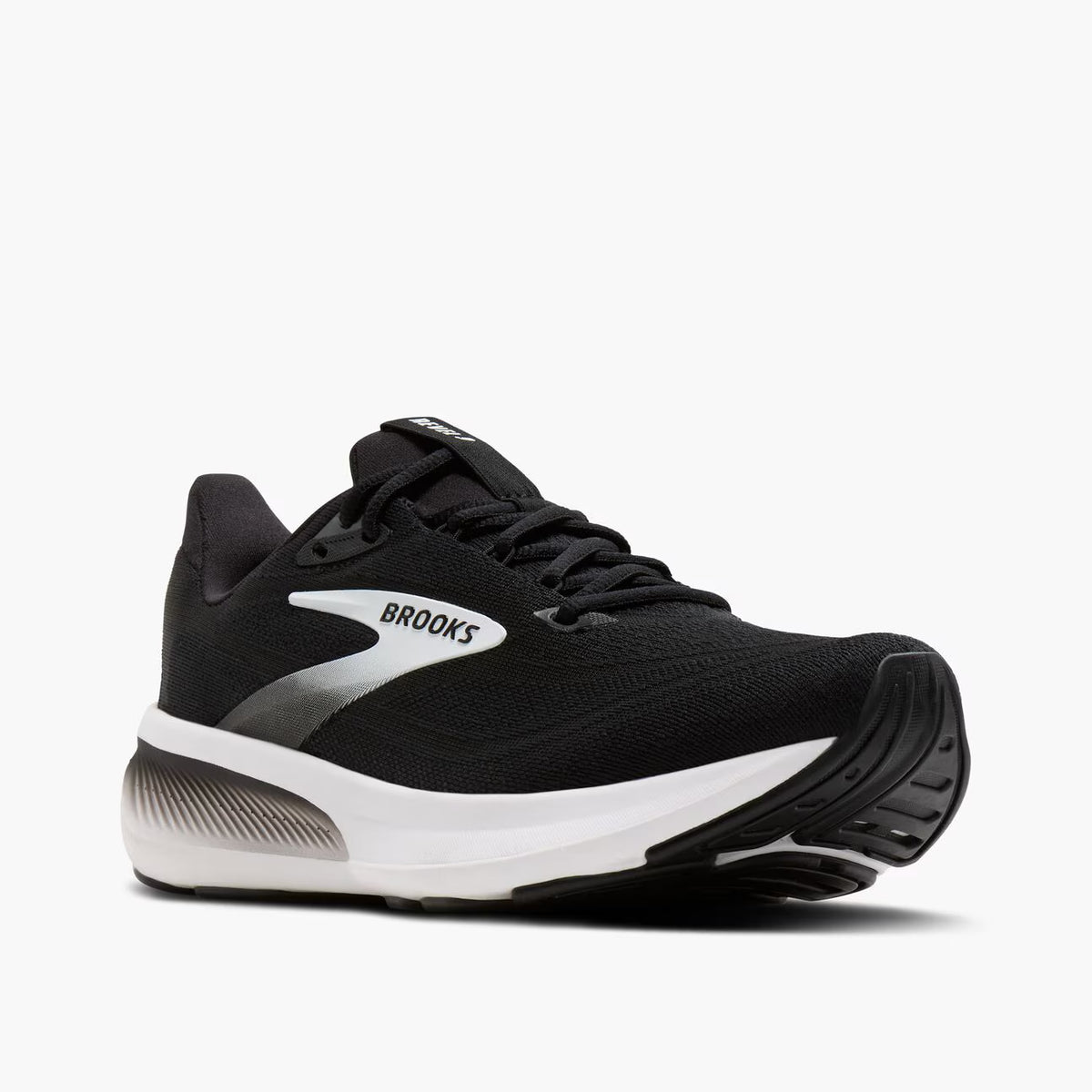 110499-090-a-revel-9-mens-dynamic-cushion-road-running-shoe.jpg
