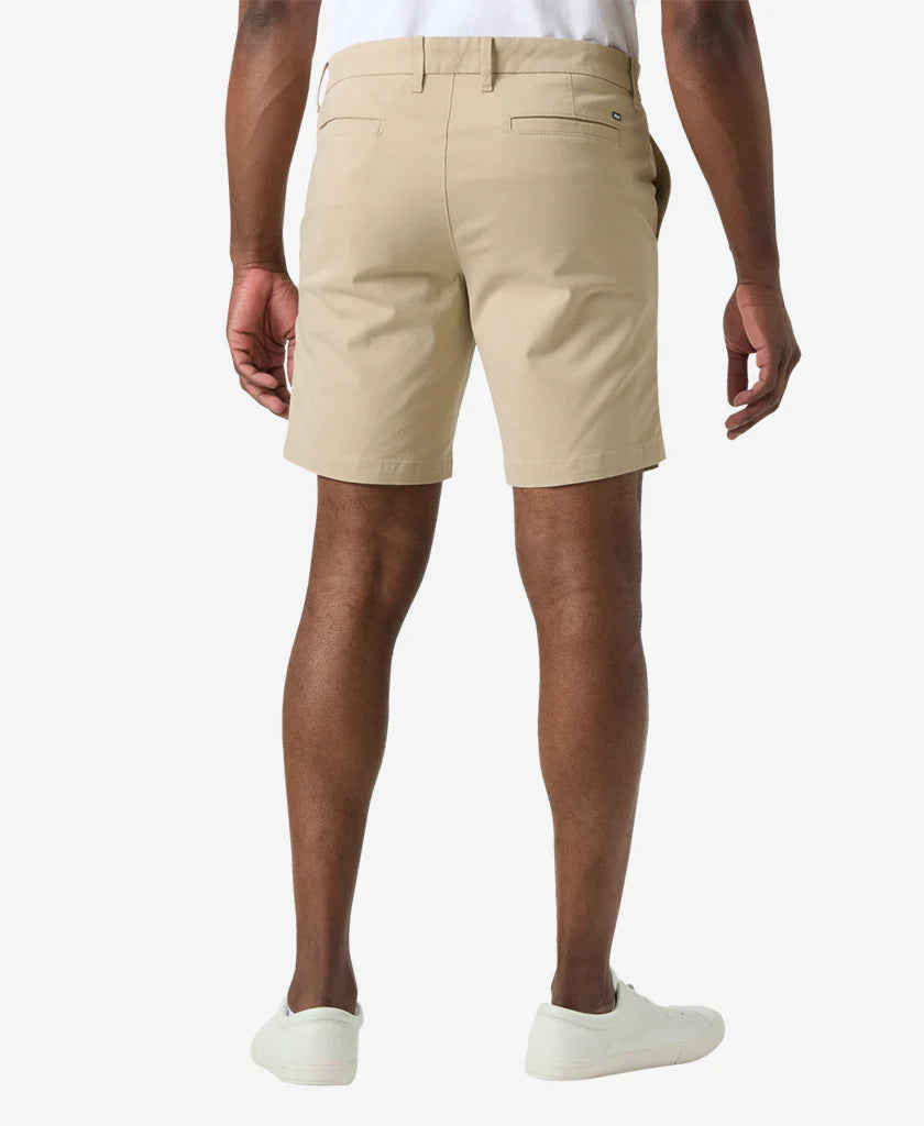 54536_078_onbody2copy_1200x@2x.png