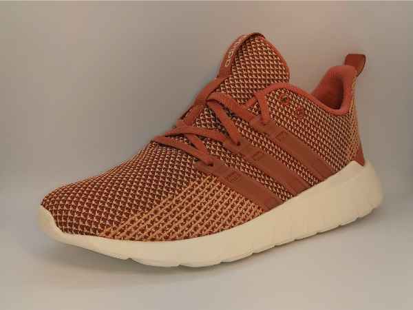 Adidas Questar Flow peach 477_1