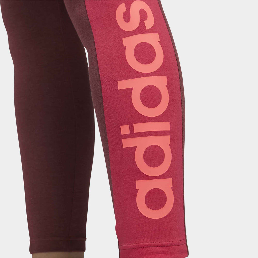 GD2923_on-model_detail-1_transparent_-_2000x2000.png