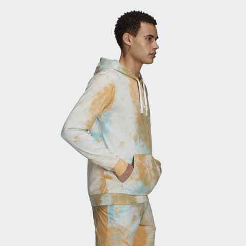 GK9632_on-model_walking_transparent_-_2000x2000.png
