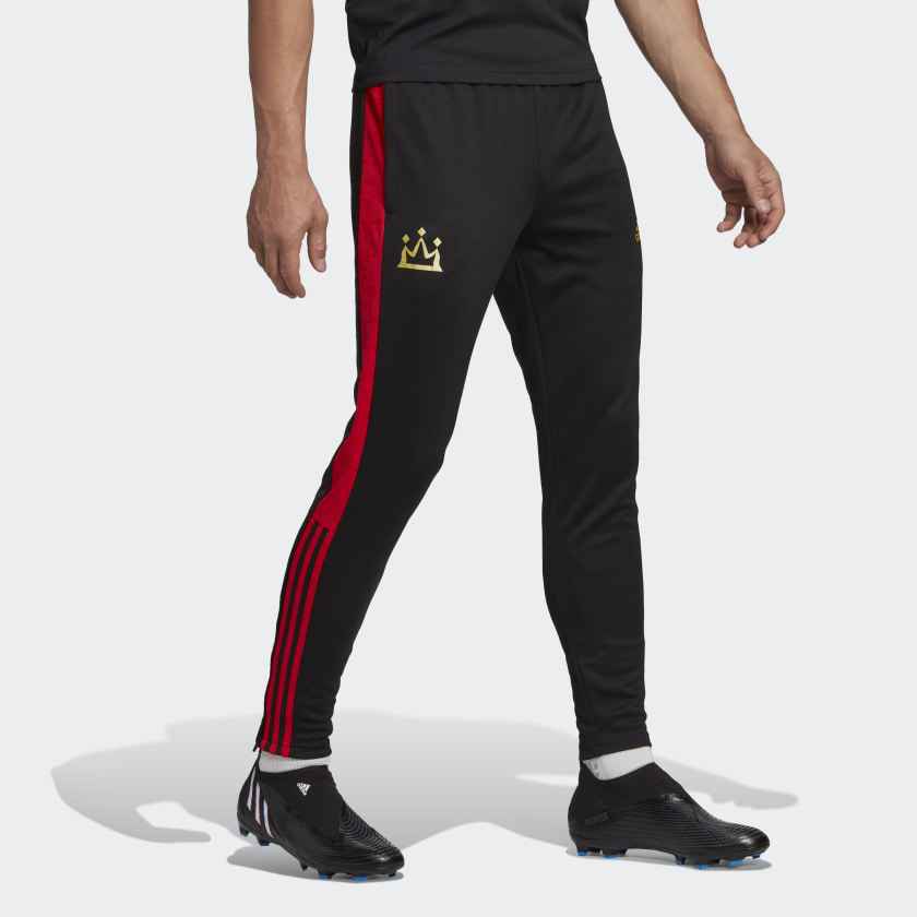 Salah_Tracksuit_Bottoms_Black_HI3782_21_model