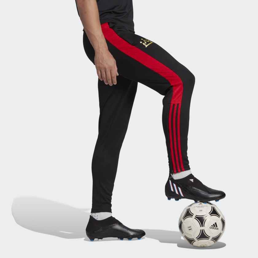 Salah_Tracksuit_Bottoms_Black_HI3782_25_model