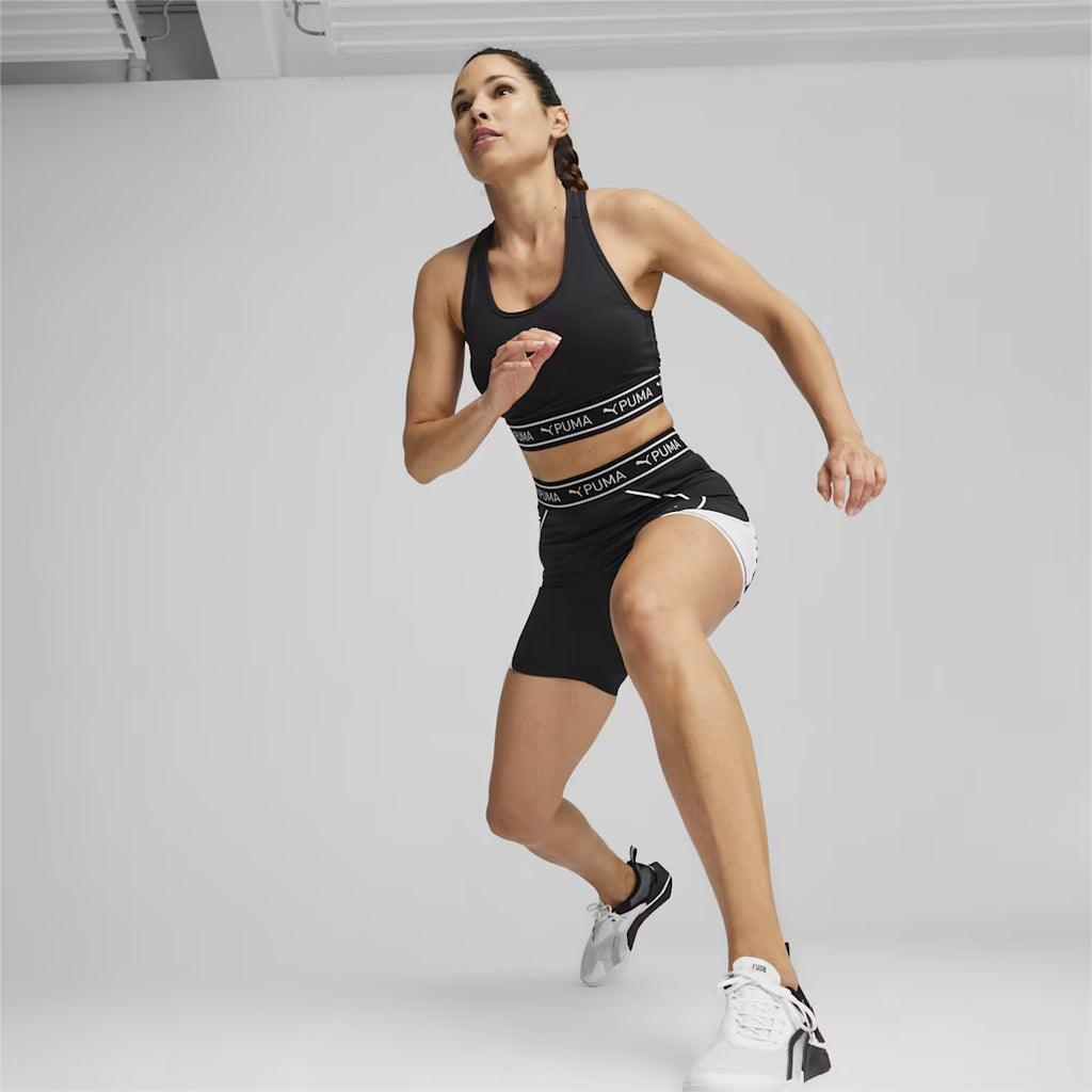 TRAIN-STRONG-5-Shorts-Damen-4