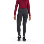 q-a006471y62-y1-model2-72dpi-rgb