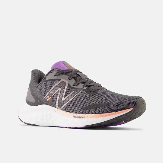 New Balance Fresh Foam Arishi v4 Runners Ladies